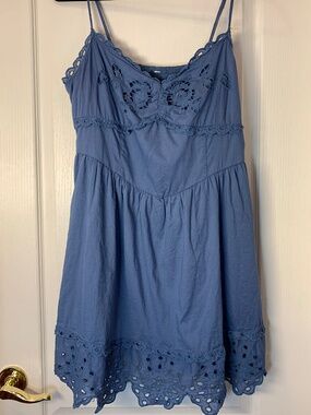 Blue Eyelet Lace Summer Dress Adjustable Straps Lined Boho Cottagecore Medium